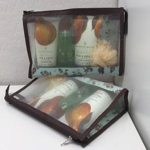 Brand New - Beauty Bath Set of 2